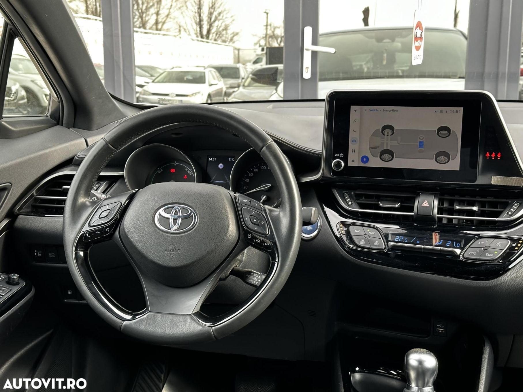 Toyota C-HR - 9