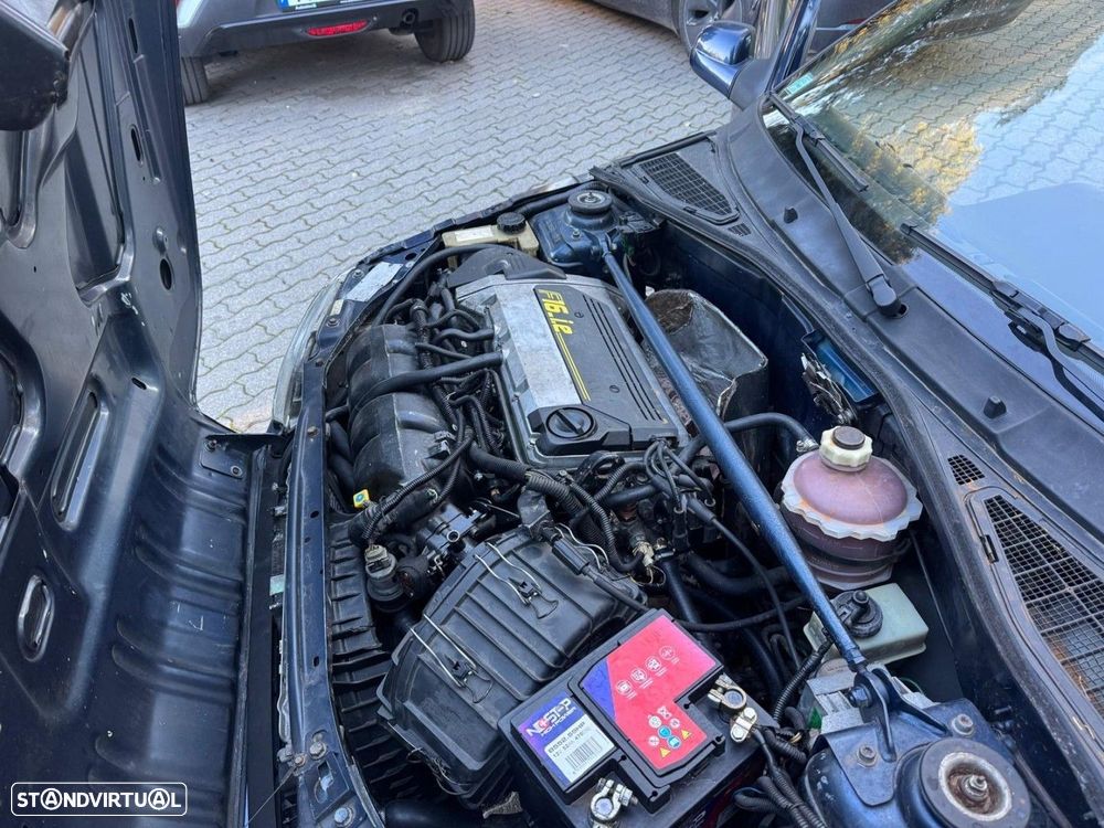 Renault Clio 1.8 16V - 19