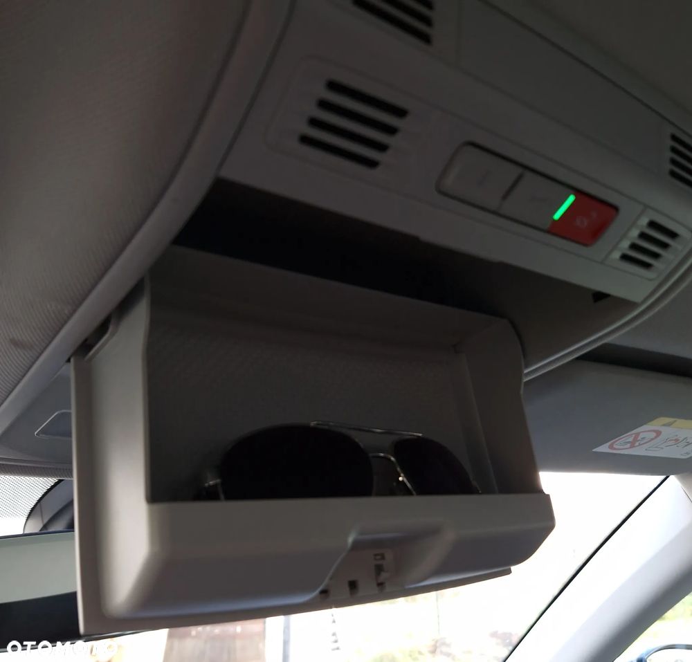 Skoda Superb 2.0 TDI Active DSG7 - 34