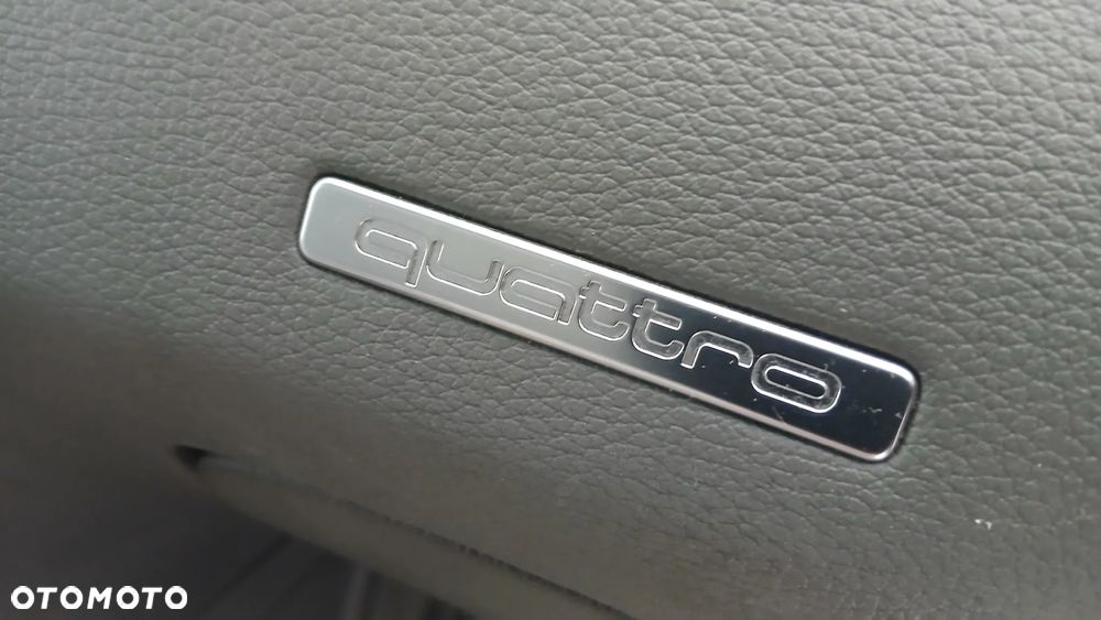 Audi Q7 - 12