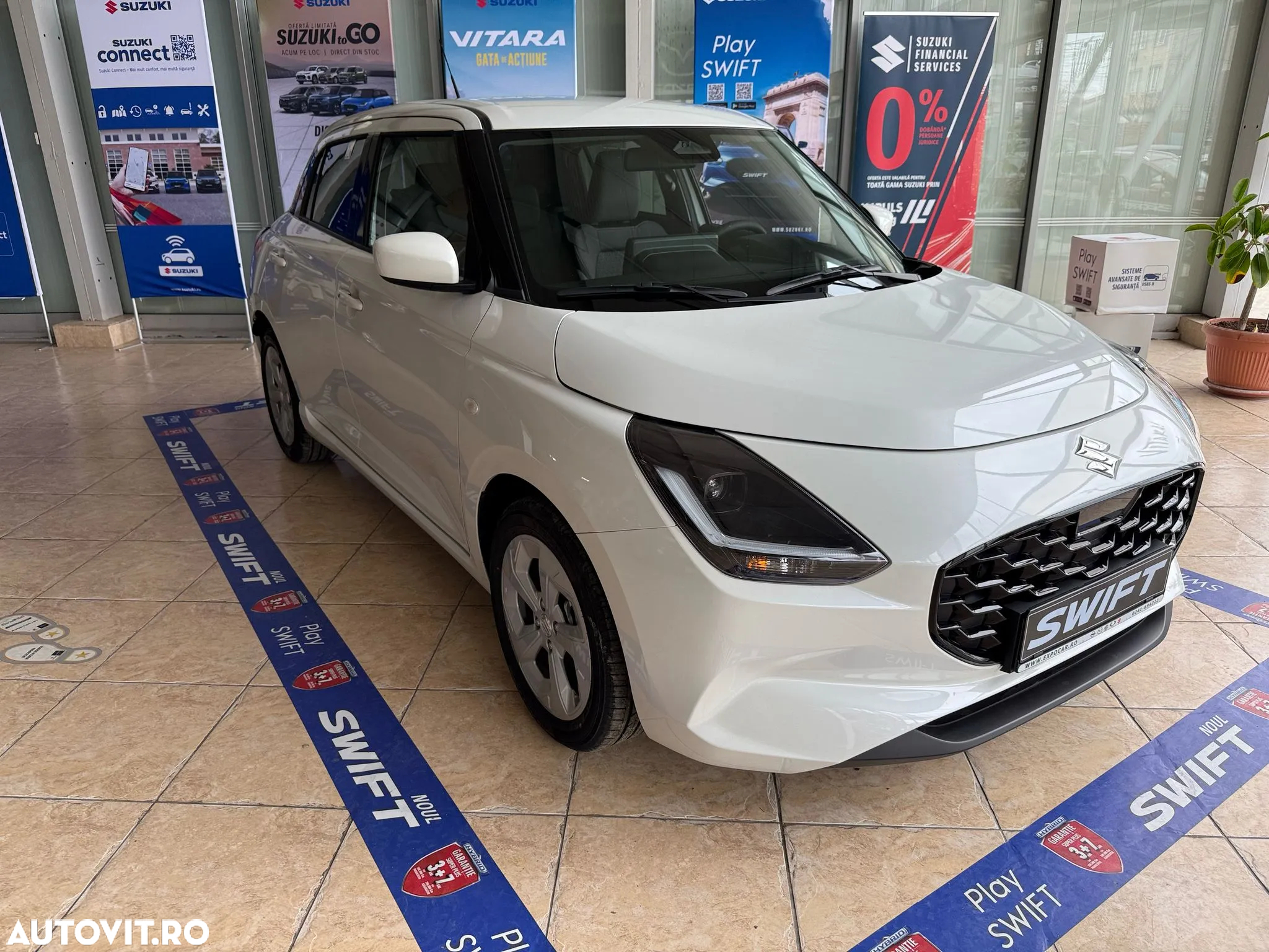 Suzuki Swift 1.2 Dualjet 12V MHEV Passion - 2