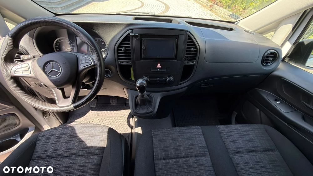 Mercedes-Benz VITO - 15