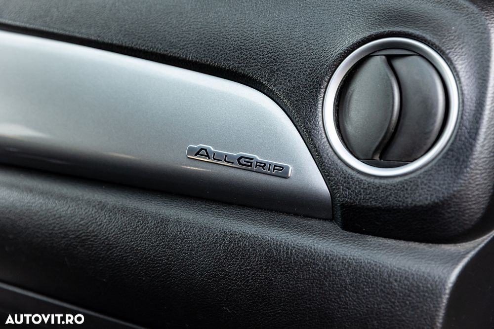 Suzuki Vitara 1.6 DDIS (4x4) Allgrip Comfort+ - 24