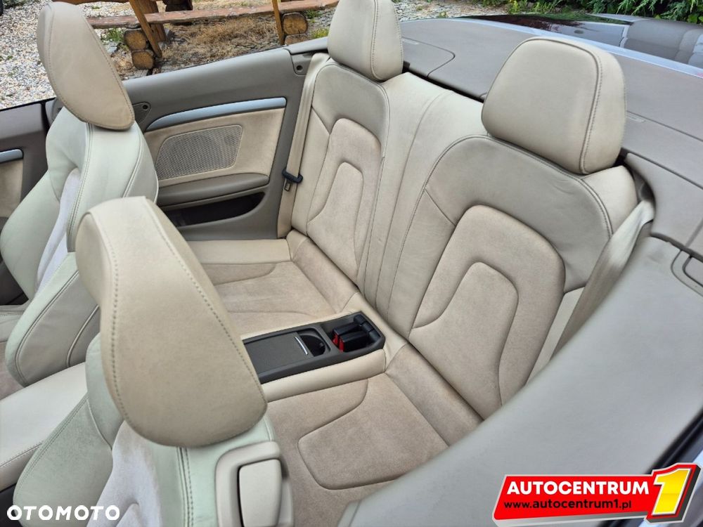 Audi A5 Cabrio - 15