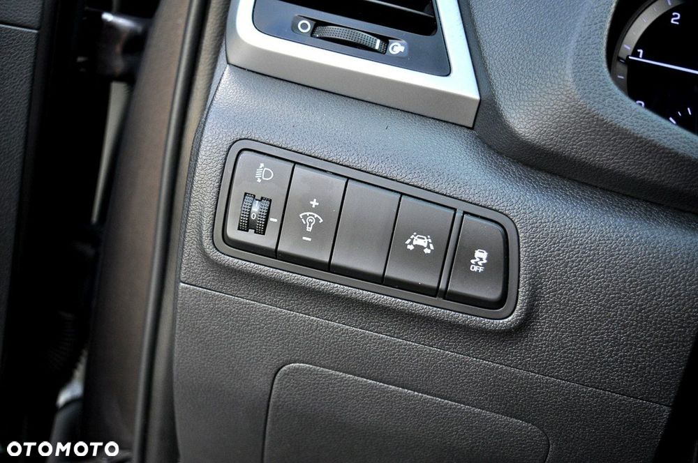 Hyundai Tucson blue 1.7 CRDi 2WD Advantage - 18