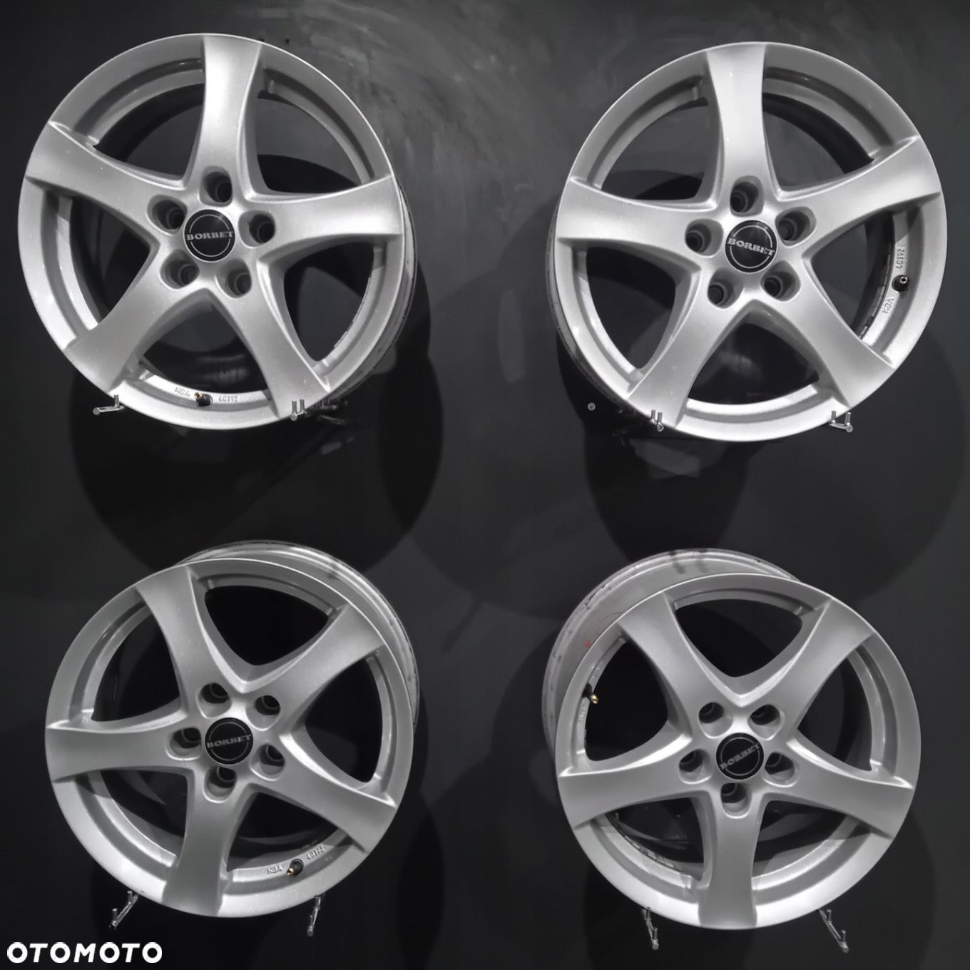 Felgi 16 5x112 Skoda Octavia III, VW Golf VII Passat B8 F504692-25 - 1