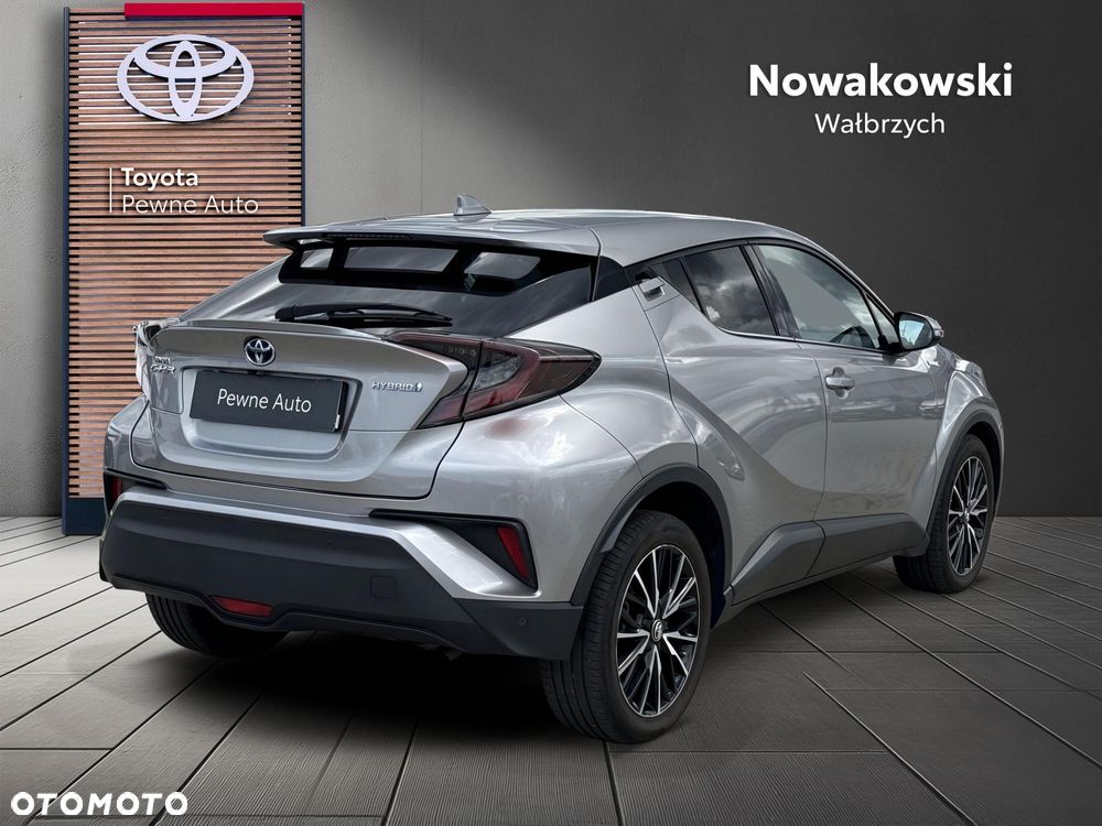 Toyota C-HR 1.8 Hybrid Prestige - 2