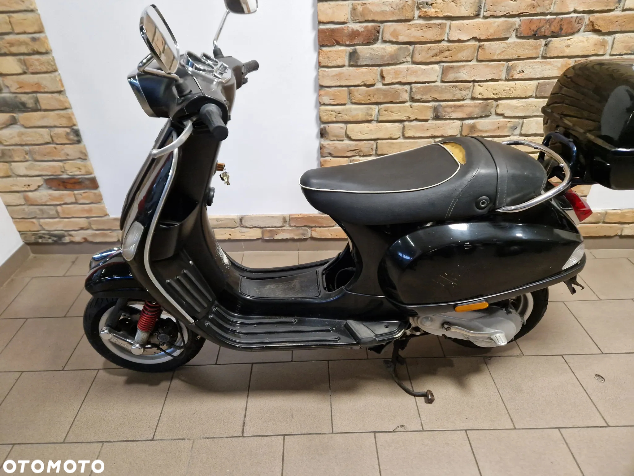 Vespa LX - 8