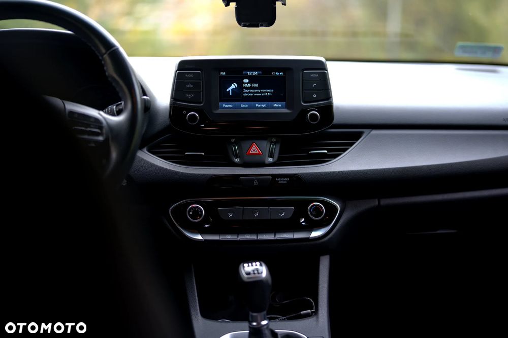 Hyundai i30 - 19