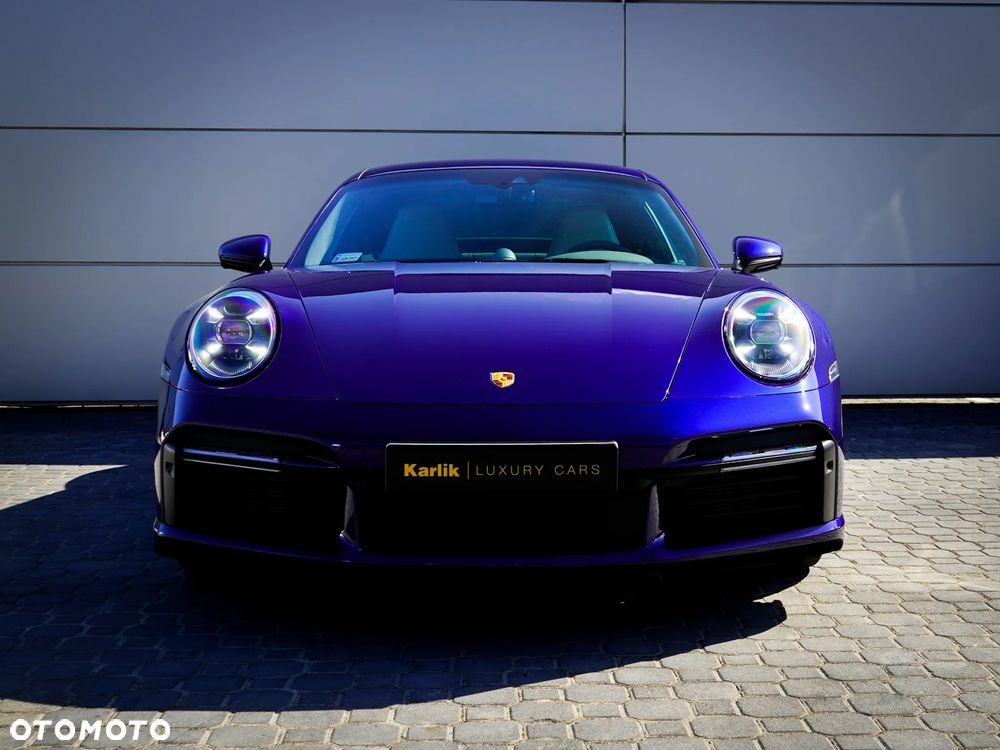 Porsche 911 Turbo - 4