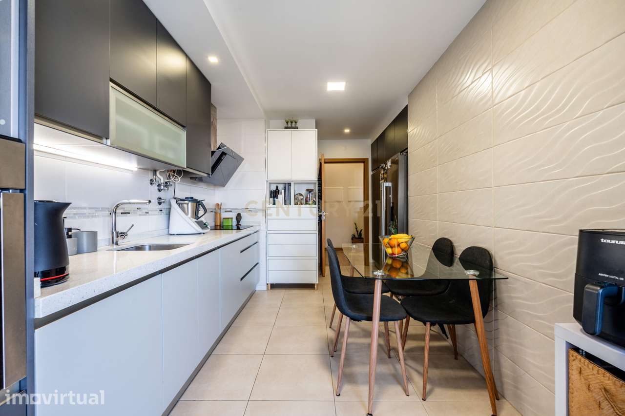T3 Moderno na Quinta da Malata | Vista Rio, Garagem e Arrecadação - Grande imagem: 5/44