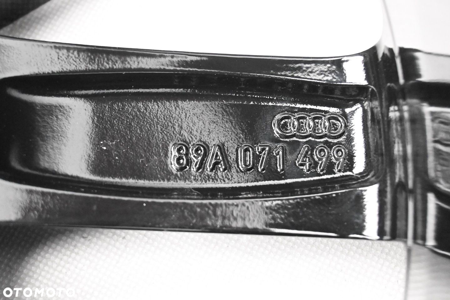 AUDI SPORT Q4 e-tron F4 8x19 ET45 89A071499 LAMINA - 10