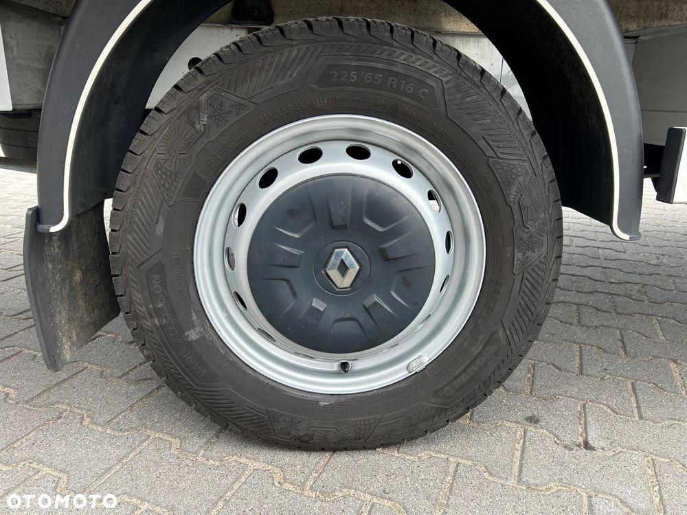 Renault Master - 15