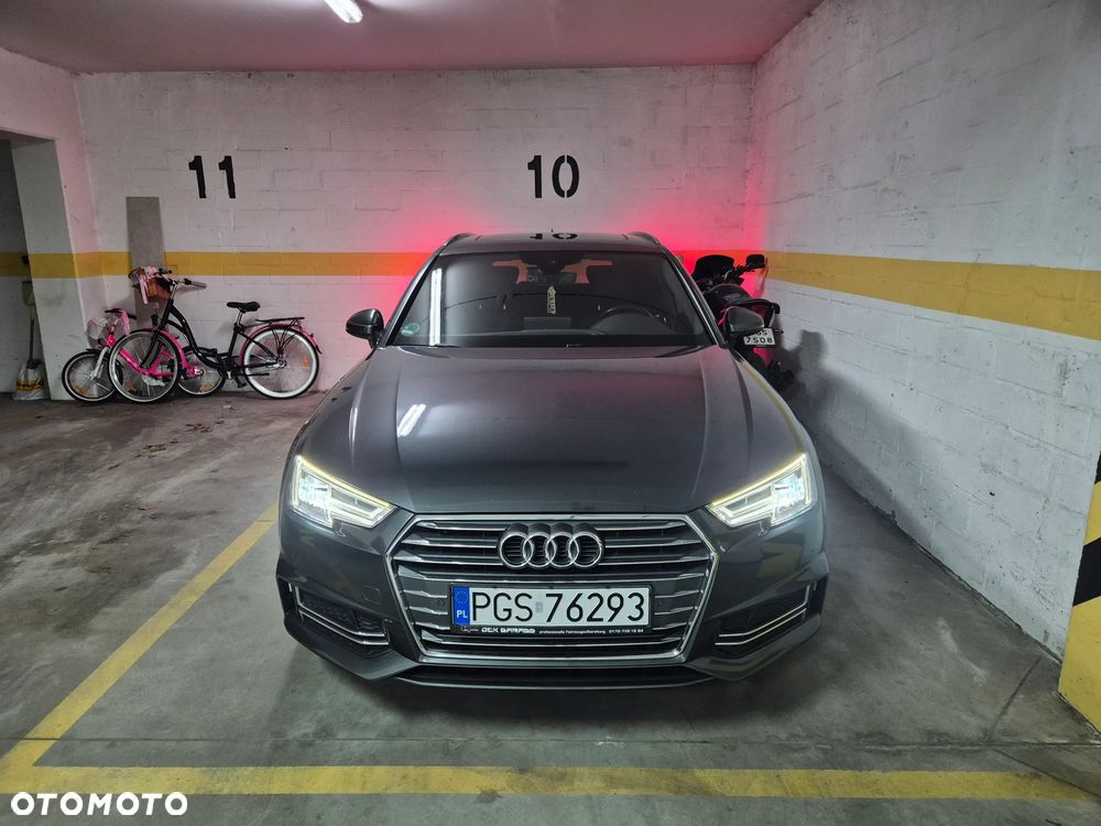 Audi A4 Avant 2.0 TDI Sport S tronic - 25