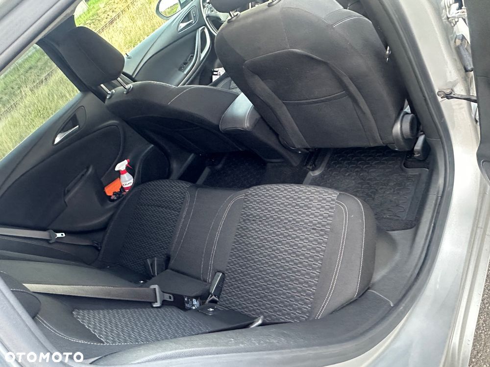 Opel Astra - 12