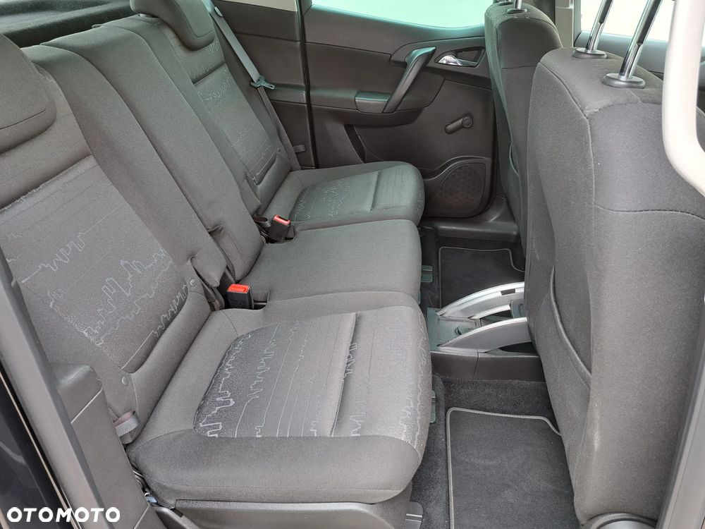 Opel Meriva - 19