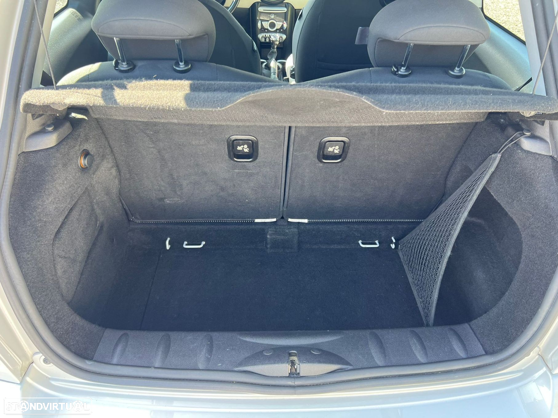 MINI 3 Portas - 23