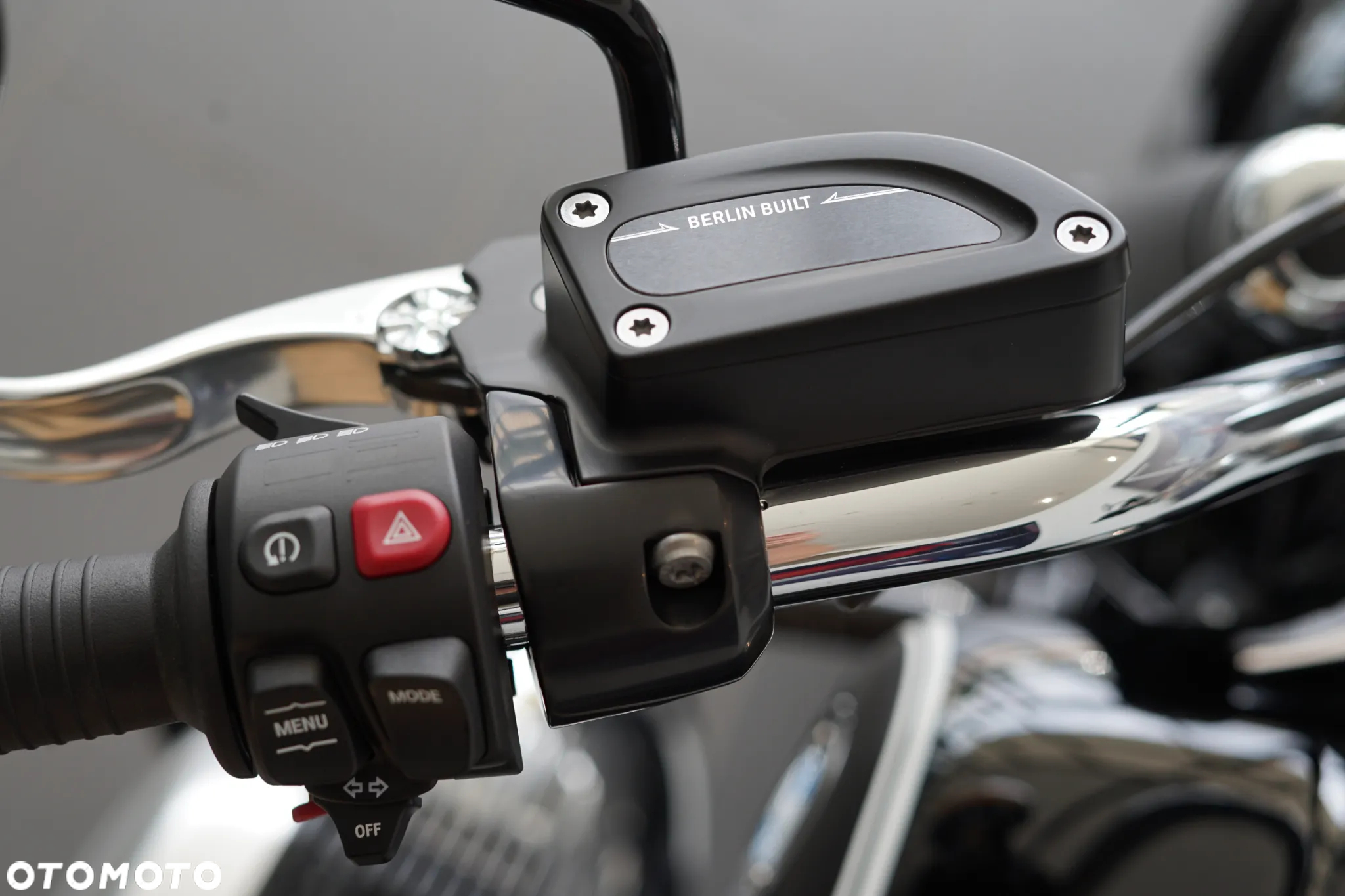 BMW R - 19