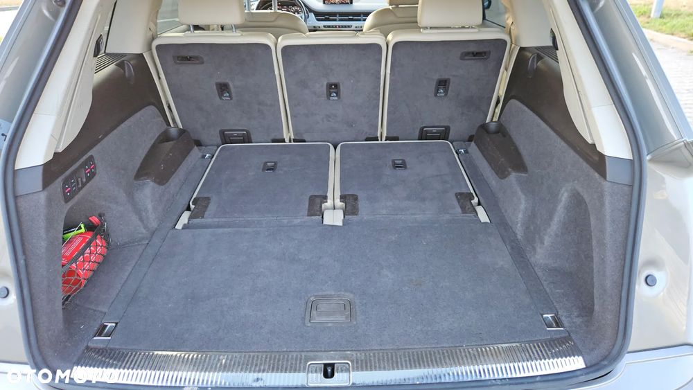 Audi Q7 - 23