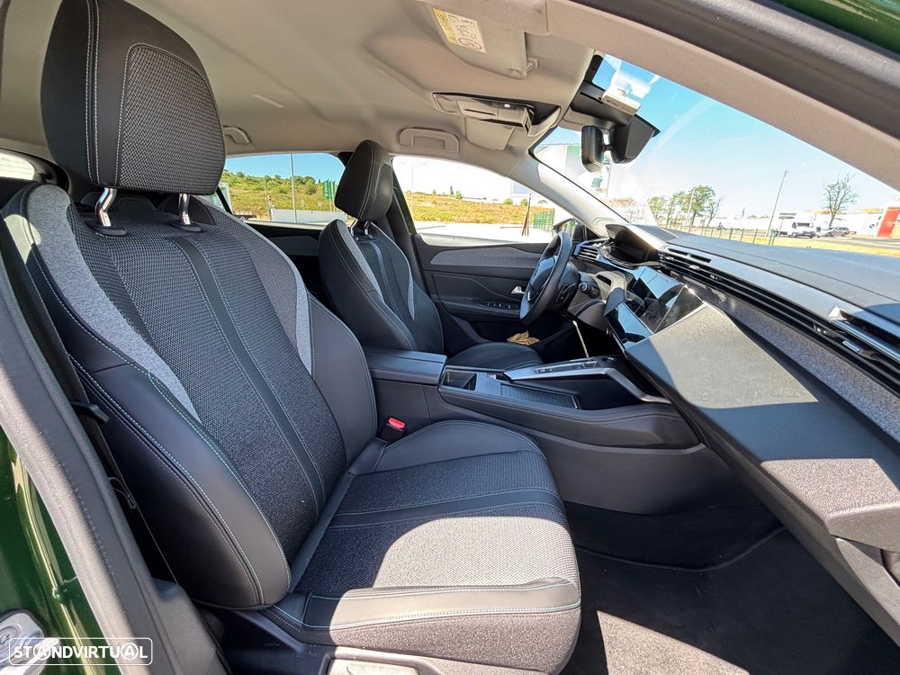 Peugeot 308 1.5 BlueHDi Style EAT8 - 17