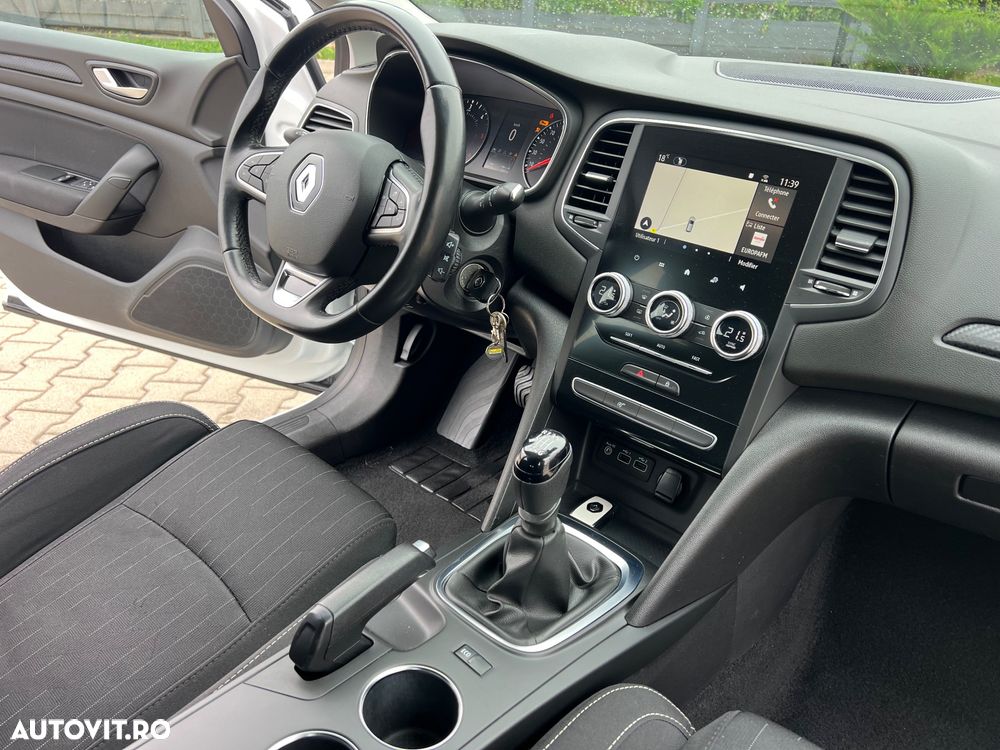 Renault Megane BLUE dCi 115 LIMITED - 5
