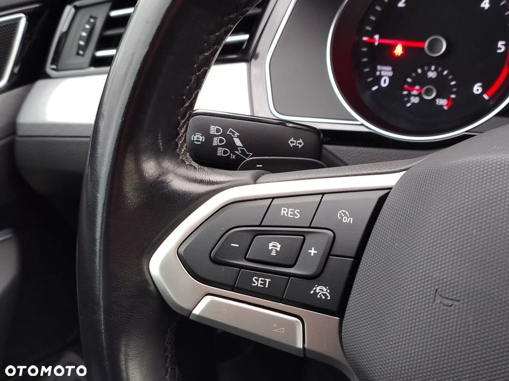 Volkswagen Passat Variant 2.0 TDI EVO Business DSG - 13