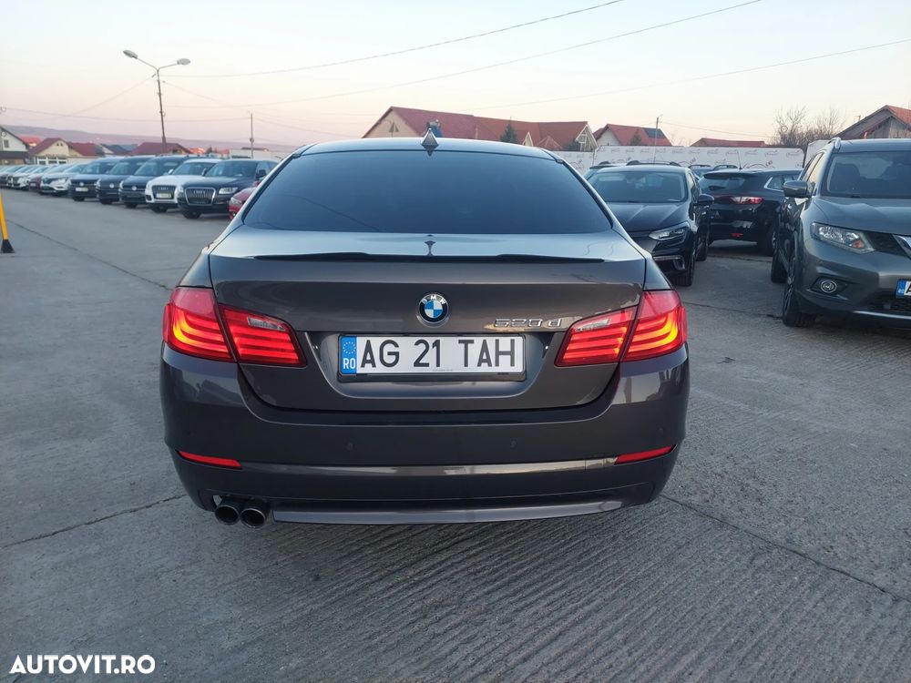 BMW Seria 5 520d BluePerformance - 5