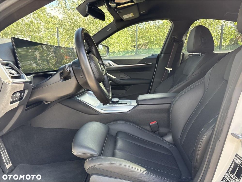 BMW i4 80.7kWh eDrive 40 M Sport - 10