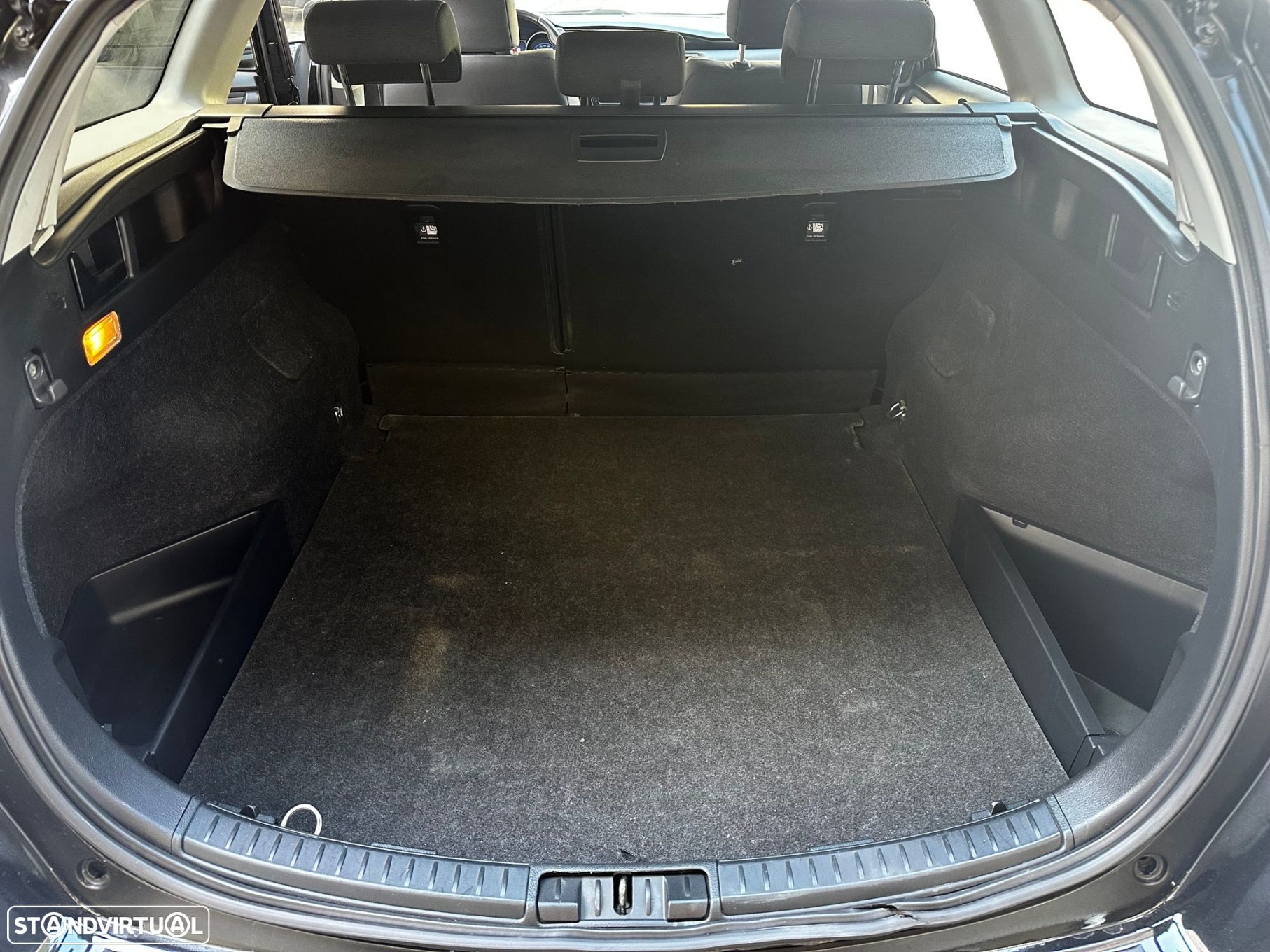 Toyota Auris Touring Sports 1.6 D-4D Exclusive+Navi - 8