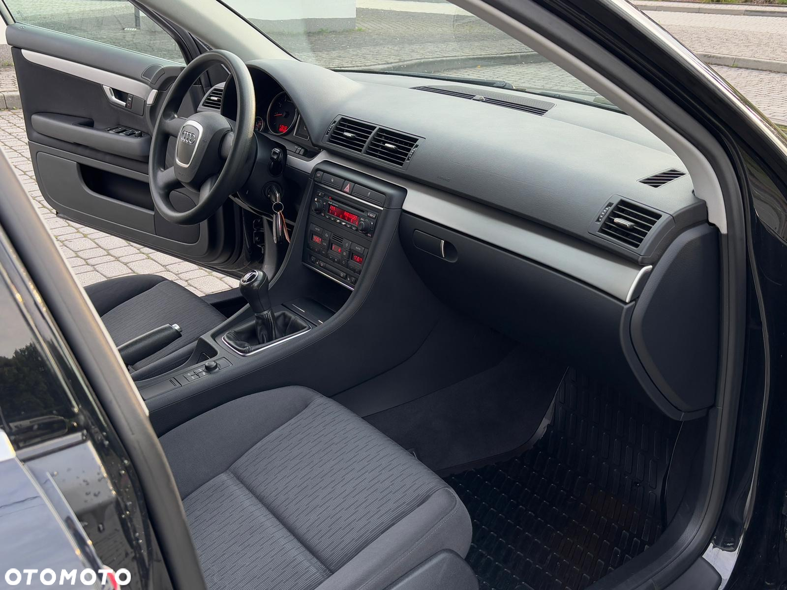 Audi A4 Avant 1.8 T - 8
