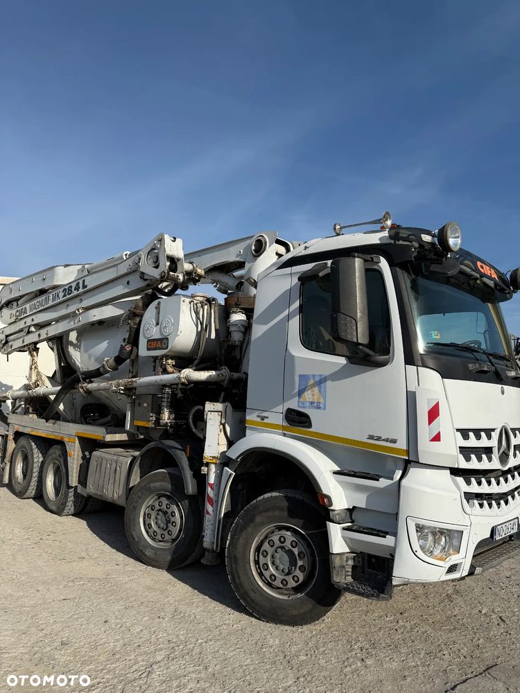 Mercedes-Benz AROCS 3245 - 5