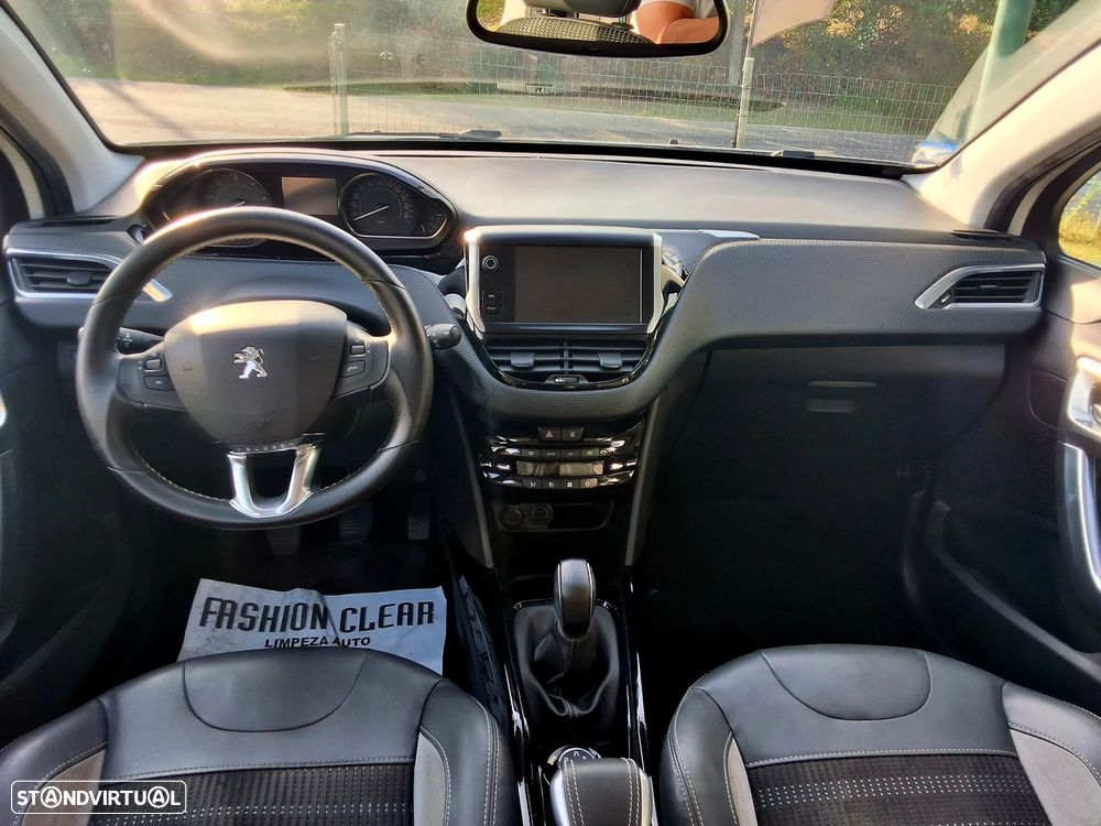 Peugeot 2008 1.6 BlueHDi Allure - 8