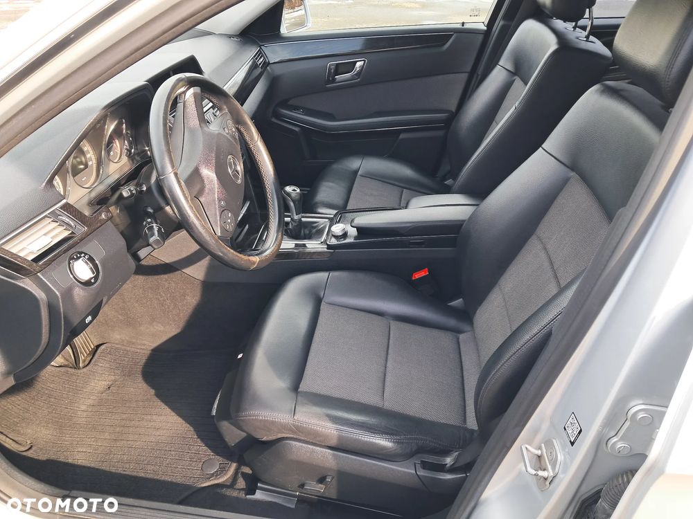 Mercedes-Benz Klasa E 200 CDI Avantgarde - 10