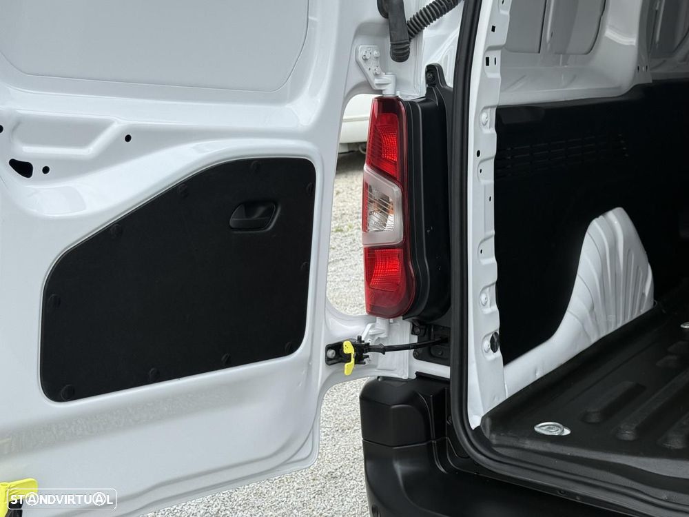 Citroën Berlingo BERLINGO 1.5 BLUE-HDI XL LONGA - 41