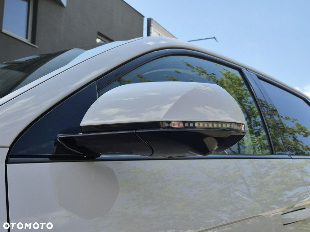 Hyundai IONIQ 5 84kWh Uniq 4WD - 21