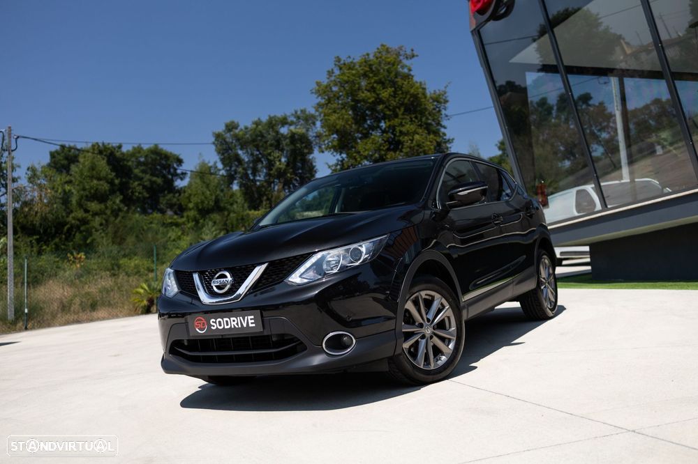 Nissan Qashqai 1.5 dCi N-Connecta - 6