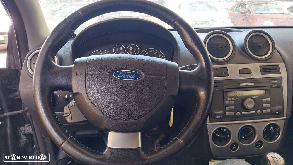 Ford Fiesta 1.4 TDCI Trend - 15
