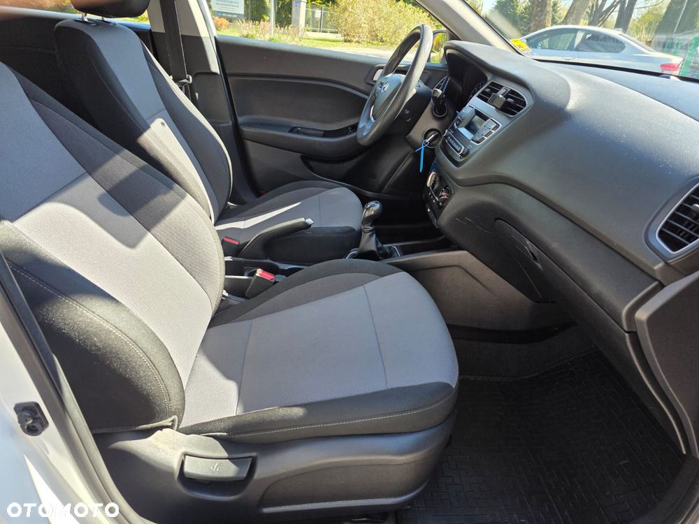 Hyundai i20 1.2 Classic - 19