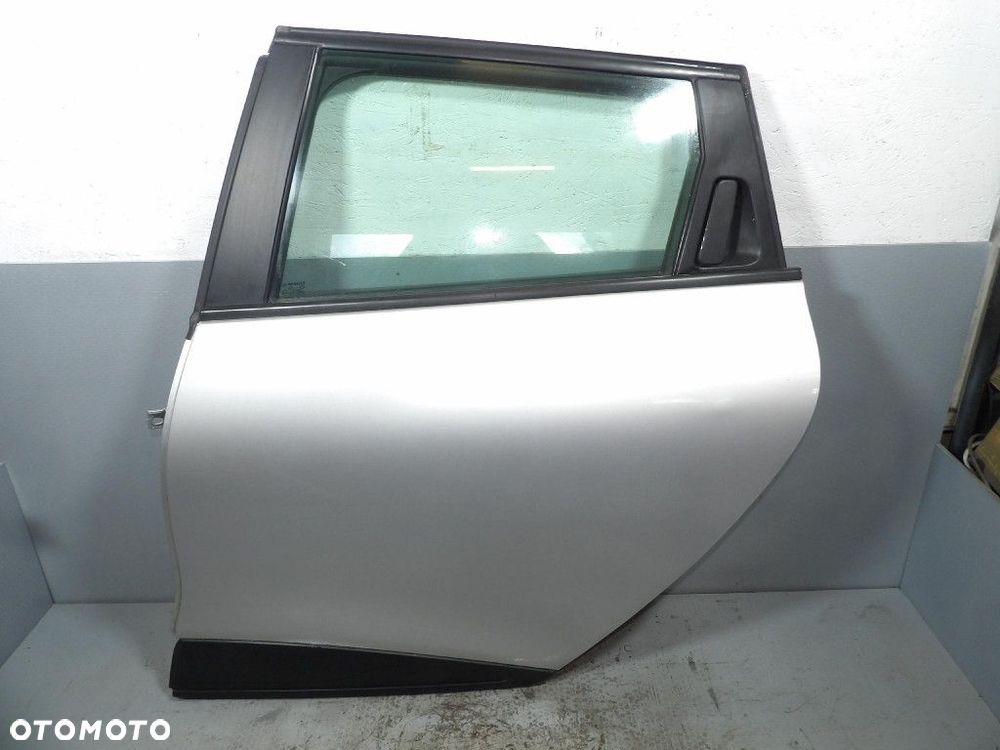 RENAULT CLIO 4 IV KOMBI DRZWI TYŁ LEWE TED69