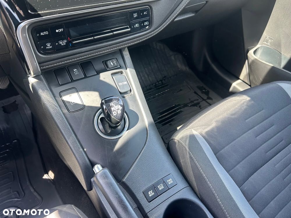 Toyota Auris - 14