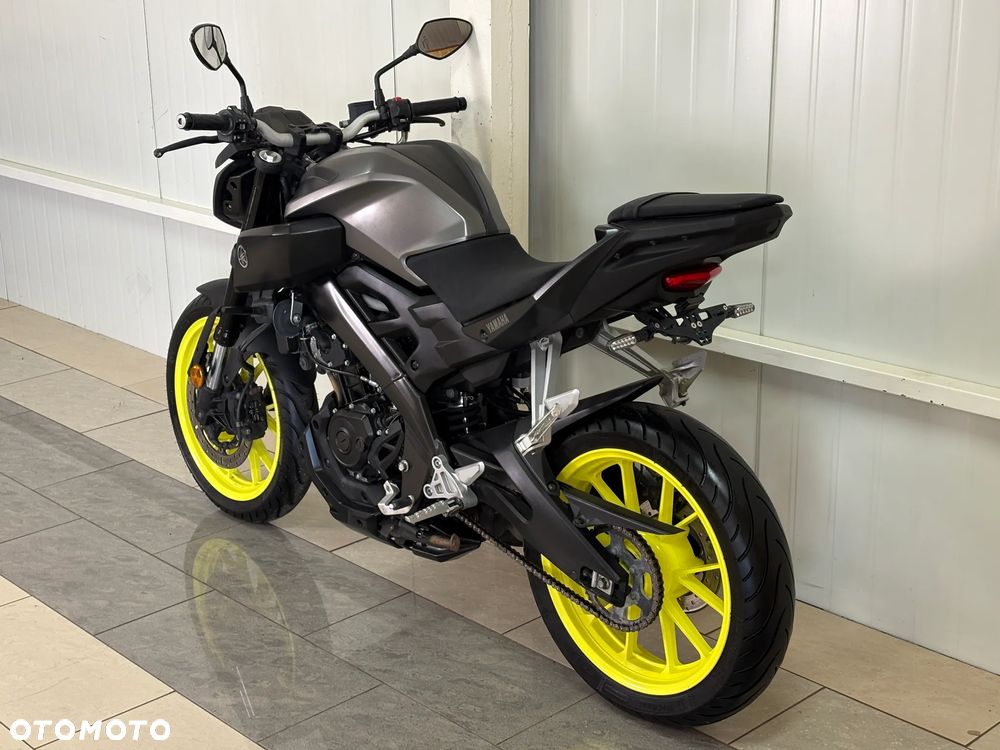 Yamaha MT - 3