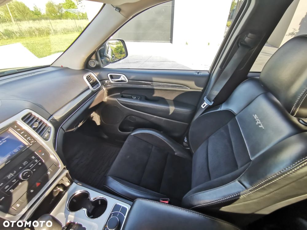 Jeep Grand Cherokee 6.4 V8 SRT8 - 17