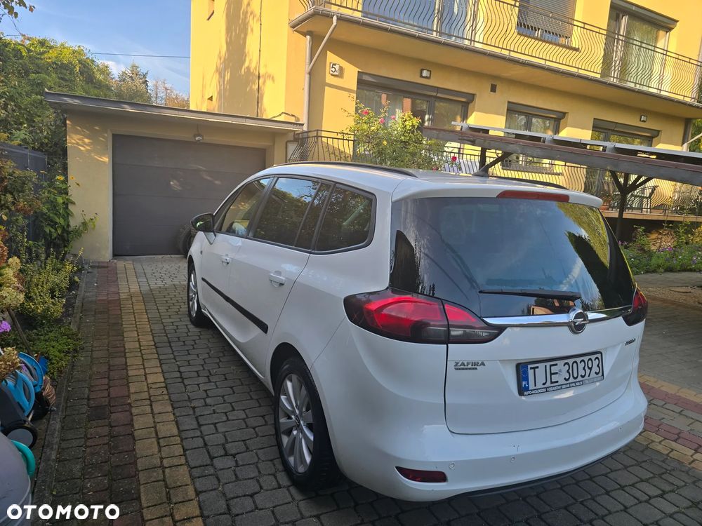 Opel Zafira - 21