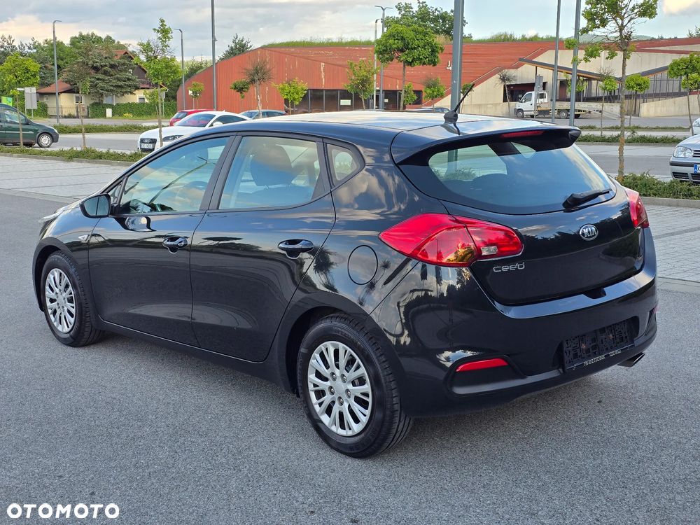 Kia Ceed - 2