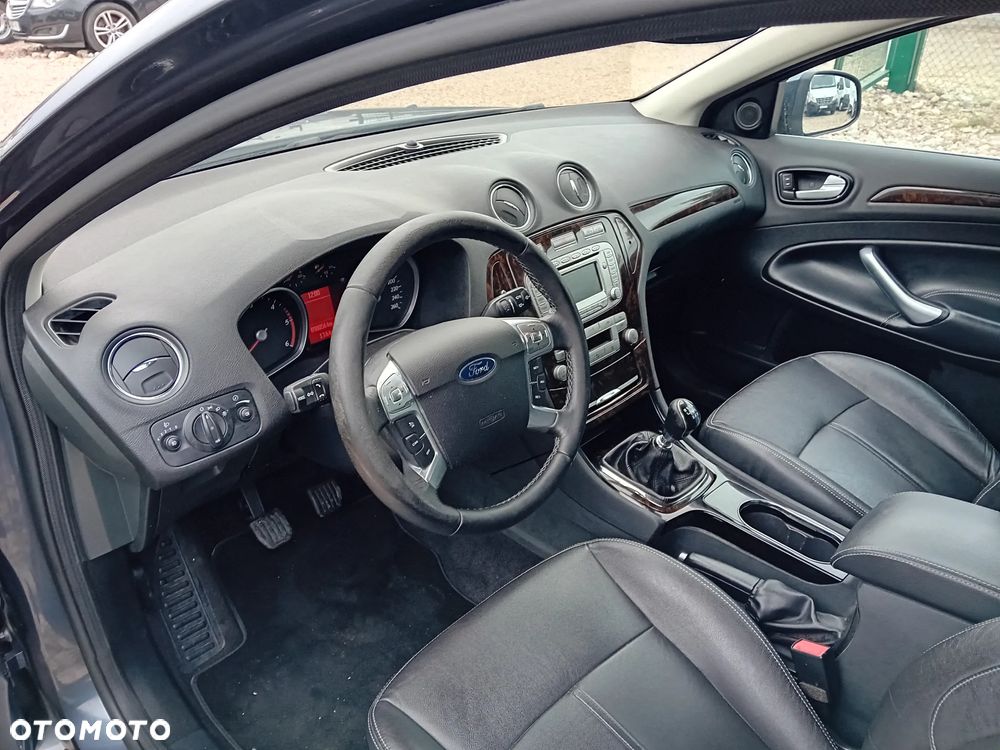 Ford Mondeo Turnier 2.0 TDCi Ambiente - 16