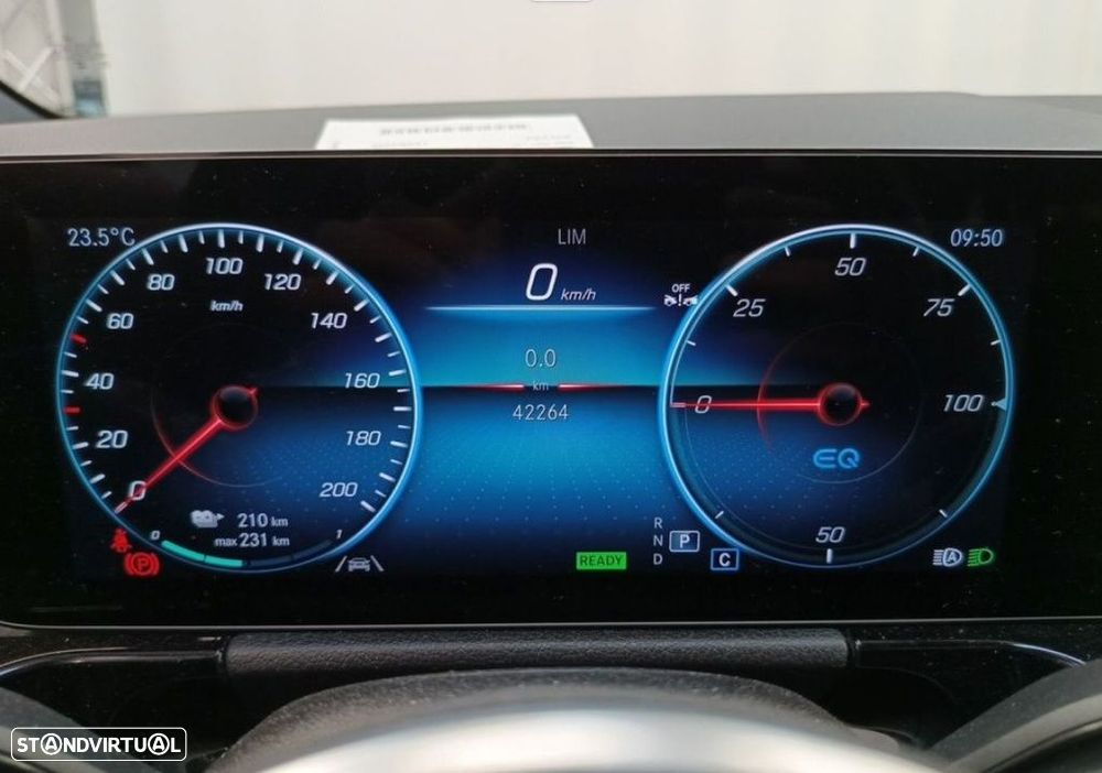 Mercedes-Benz EQA 250+ - 4