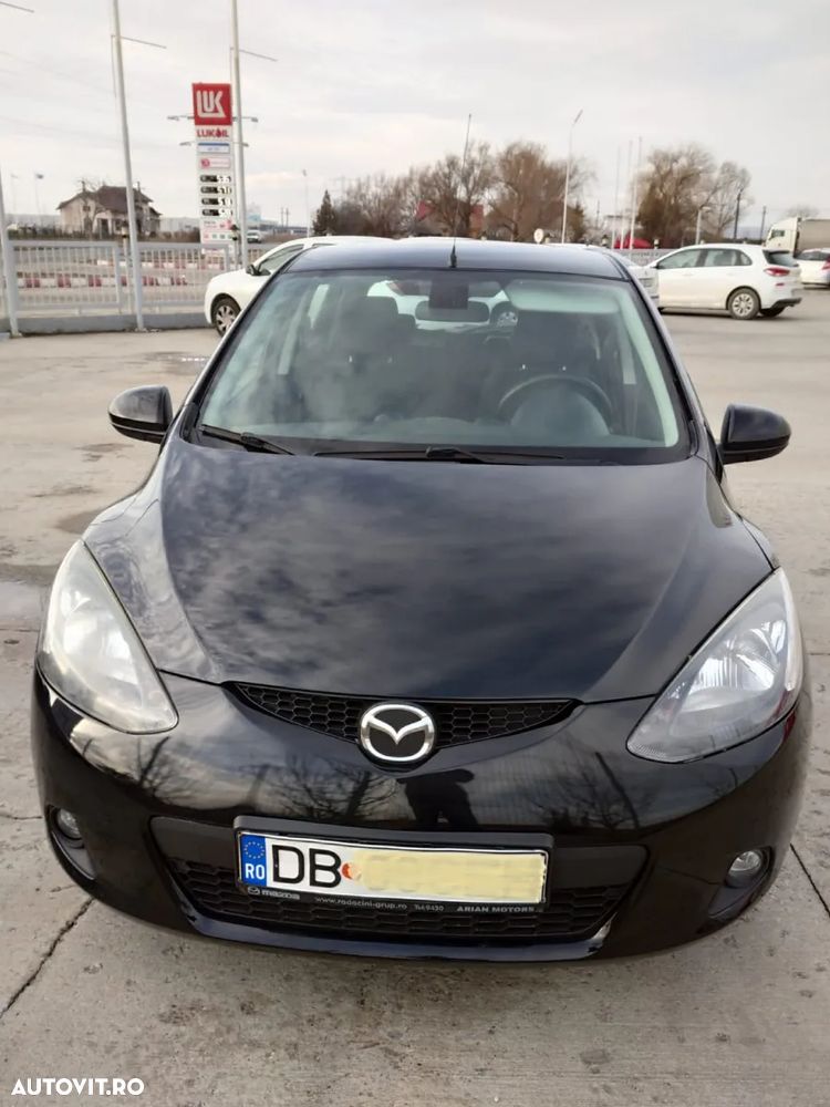 Mazda 2 1.5i GT - 9