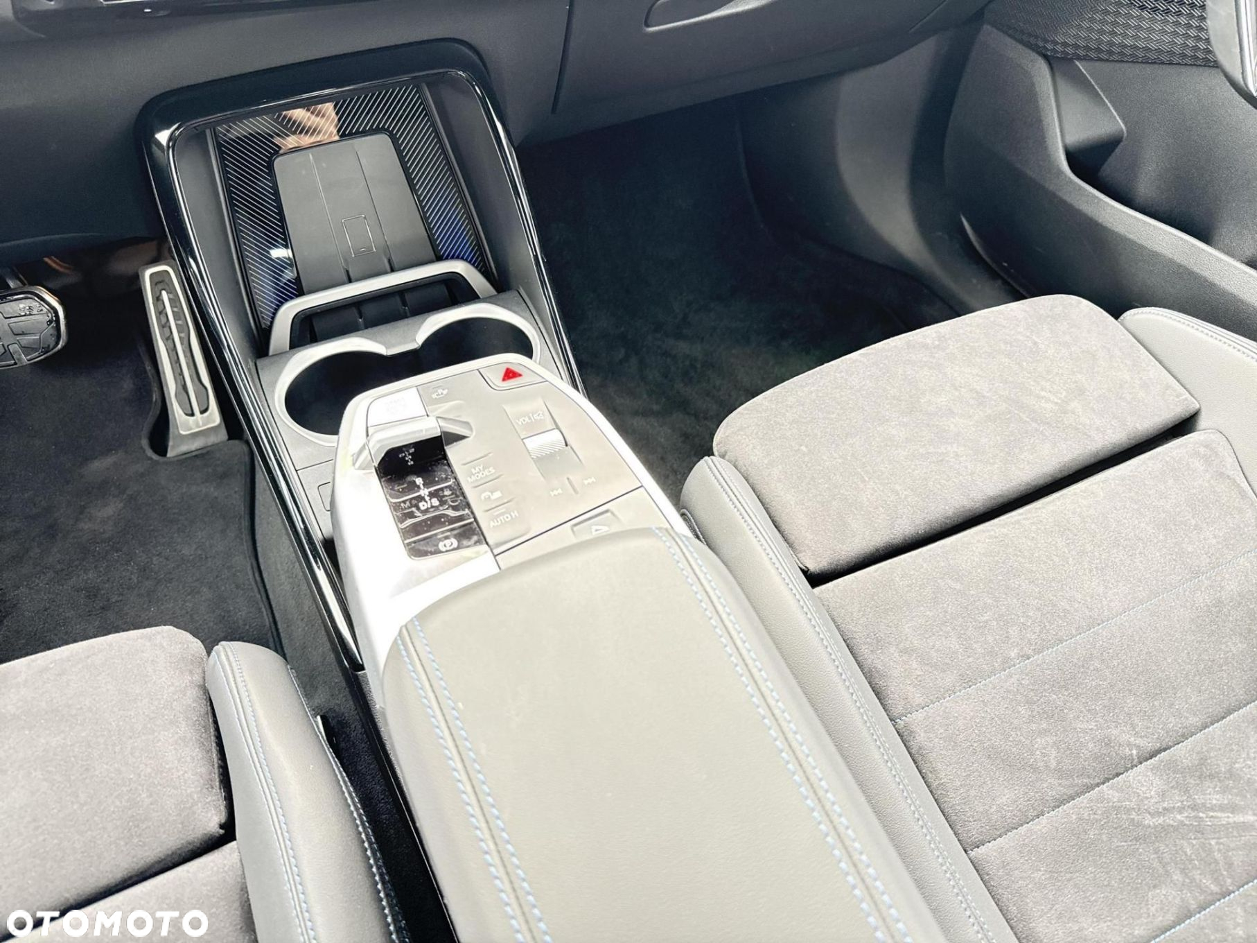 BMW X2 - 19