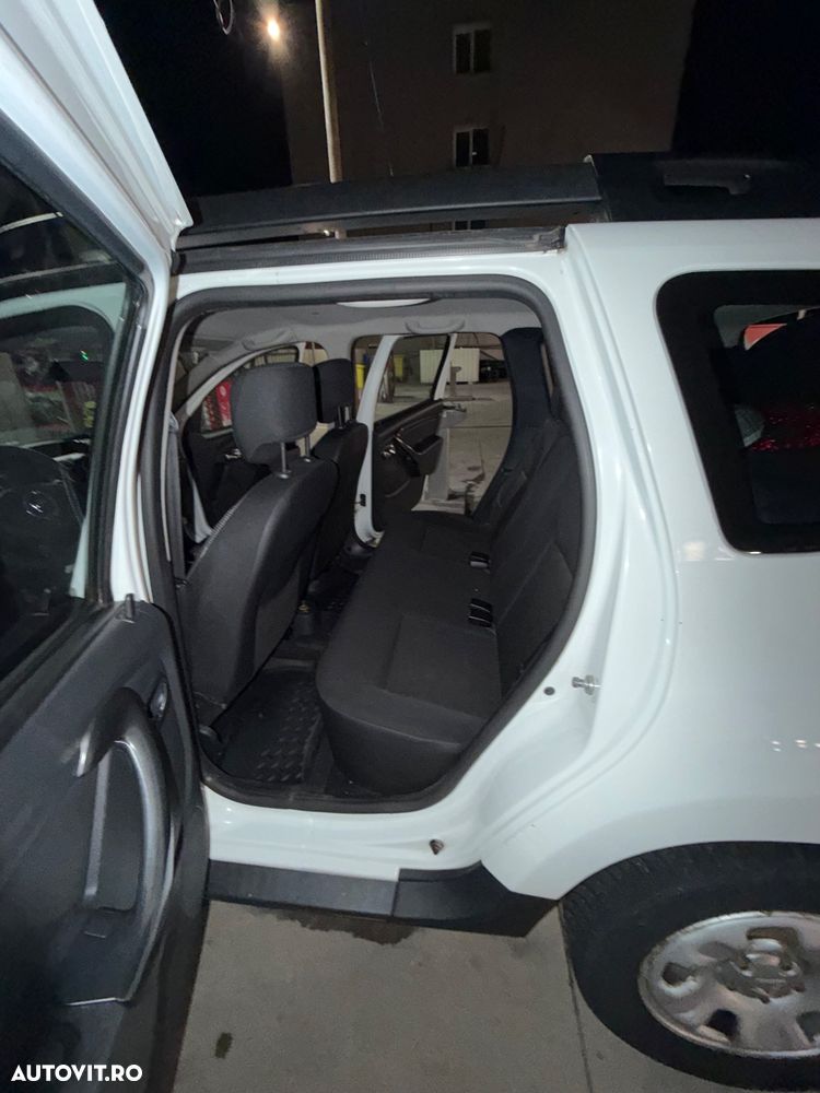 Dacia Duster 1.5 dCi 4x4 Laureate - 19