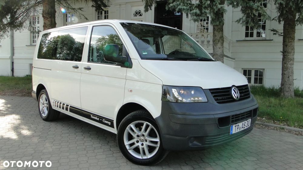 Volkswagen Transporter Caravelle Kurz (7.Si.) - 1